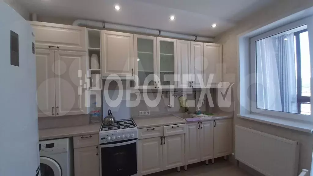 1-к. квартира, 37 м, 8/9 эт. - Фото 0