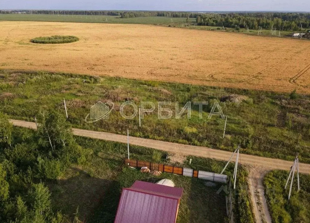 Участок в Тюменская область, Тюменский район, д. Зырянка  (5.7 сот.) - Фото 0