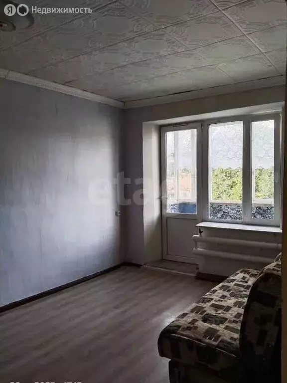 1-комнатная квартира: Старица, улица Адмирала Октябрьского, 7 (30 м) - Фото 1
