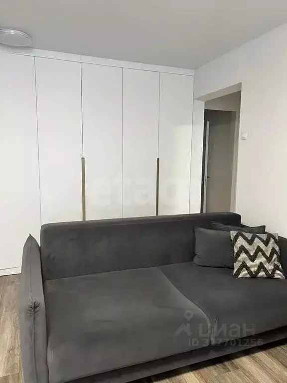 2-к кв. Челябинская область, Челябинск ул. Петра Сумина, 7 (60.0 м) - Фото 1