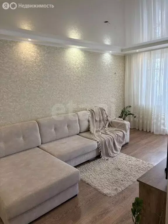 4-комнатная квартира: Миасс, Парковая улица, 5 (74 м) - Фото 1