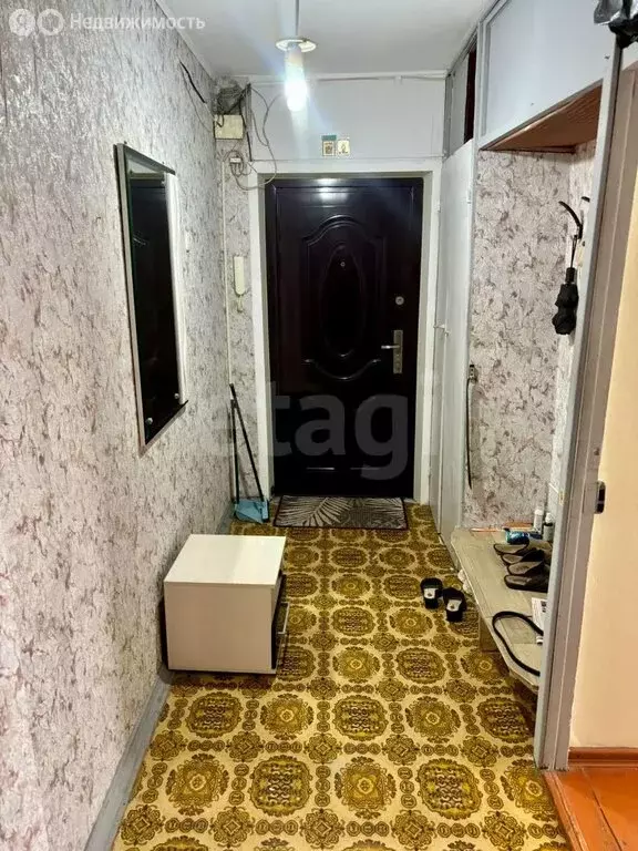 2-комнатная квартира: Остров, Коммунистическая улица, 3 (49.2 м) - Фото 1