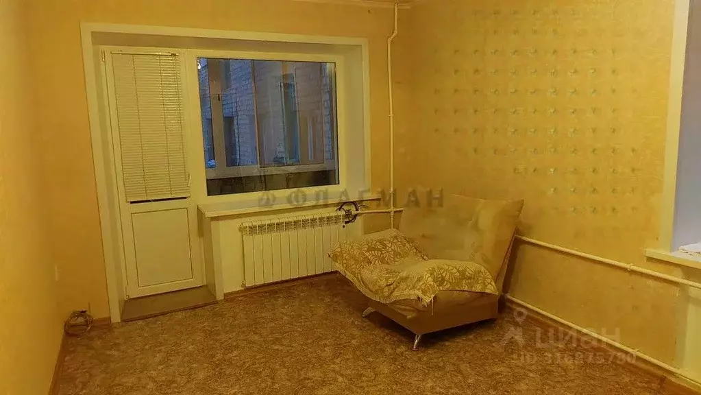 1-к кв. Саратовская область, Вольск ул. Максима Горького, 1Б (31.0 м) - Фото 0
