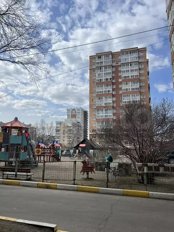 3-к. квартира, 63 м, 5/5 эт. - Фото 0