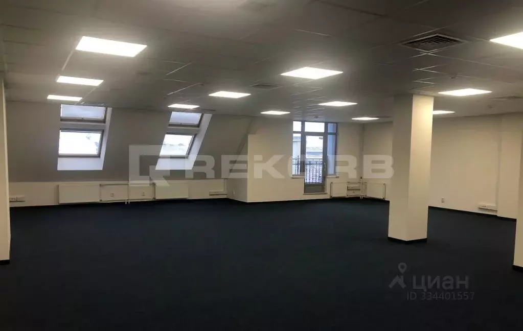 Офис в Санкт-Петербург 2-я Советская ул., 17 (452 м) - Фото 1