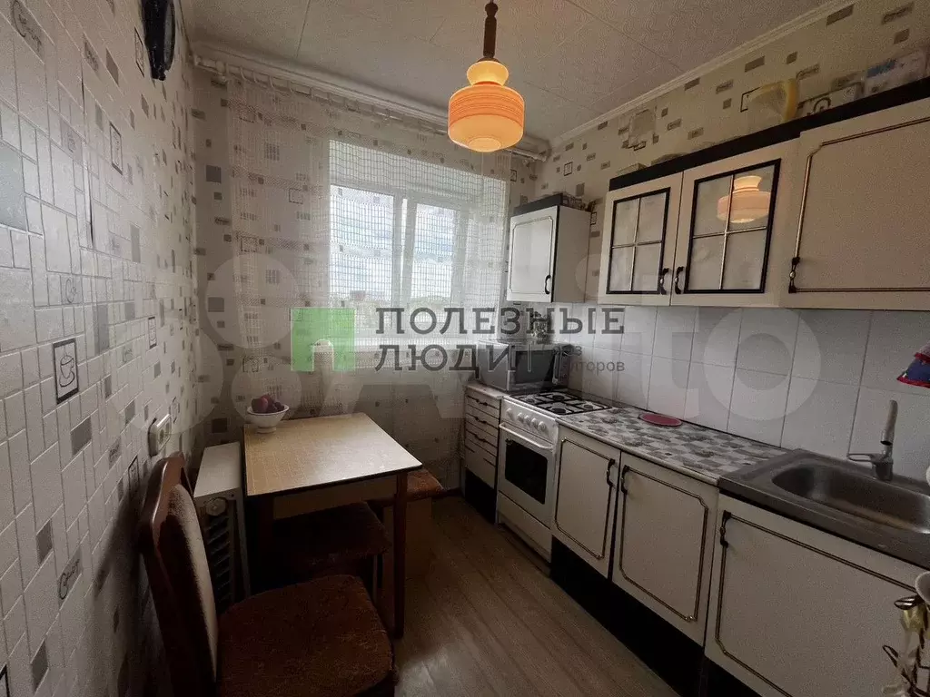 1-к. квартира, 31 м, 5/5 эт. - Фото 1