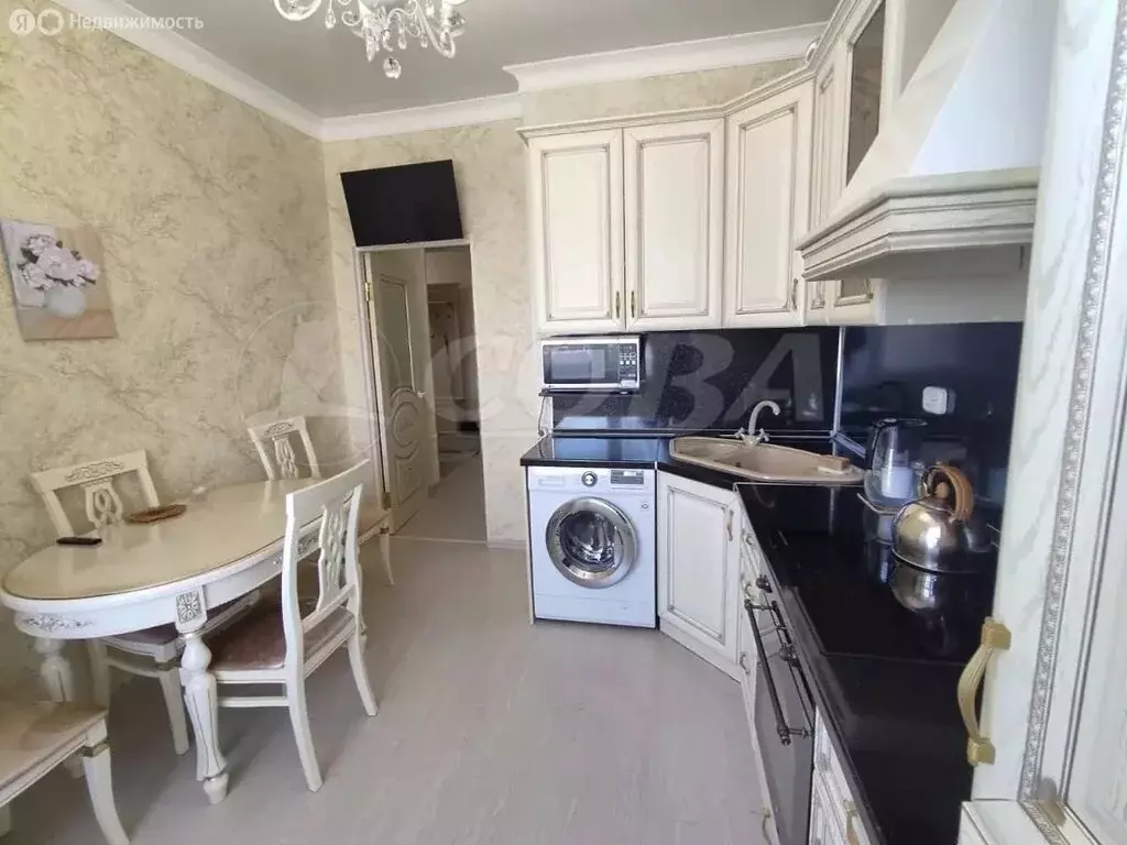 3-комнатная квартира: Махачкала, улица Кадиева, 21 (72.1 м) - Фото 2