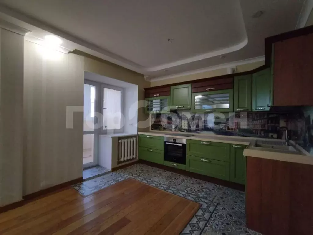 Продается 4-комнатная квартира - Фото 2