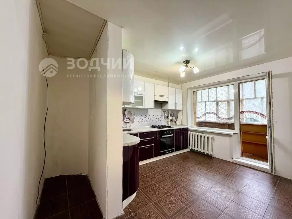 3-к кв. Чувашия, Канаш ул. Машиностроителей, 28 (69.4 м) - Фото 2