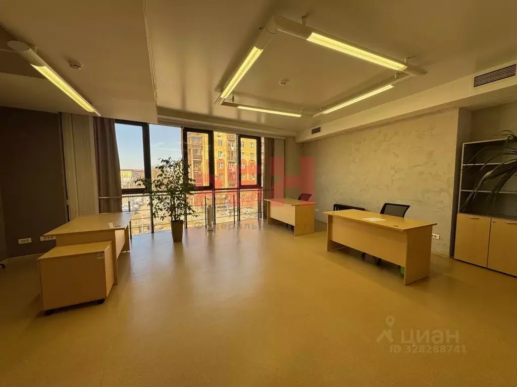 Офис в Тюменская область, Тюмень ул. Республики, 14/7 (70 м) - Фото 2