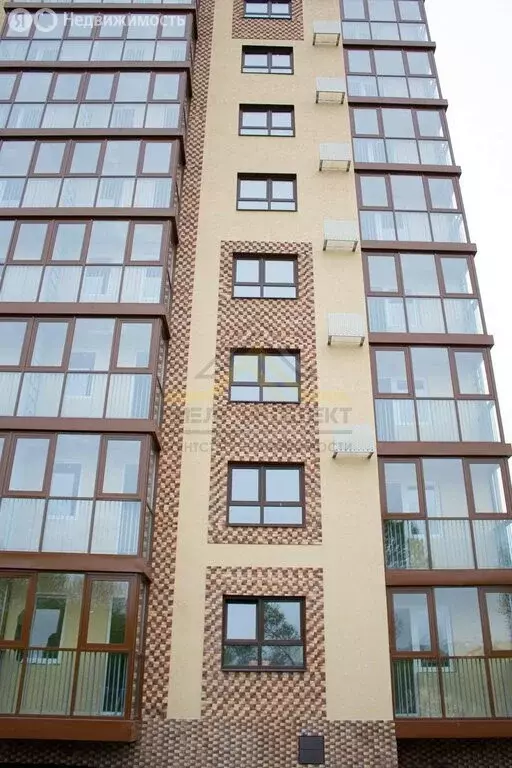 2-комнатная квартира: Старый Оскол, улица Свердлова, 6 (64 м) - Фото 0