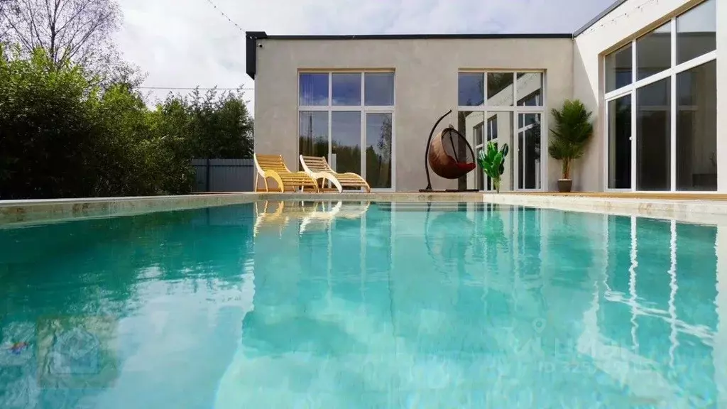 Дом в Севастополь ш. Монастырское, 1 (100 м) - Фото 2