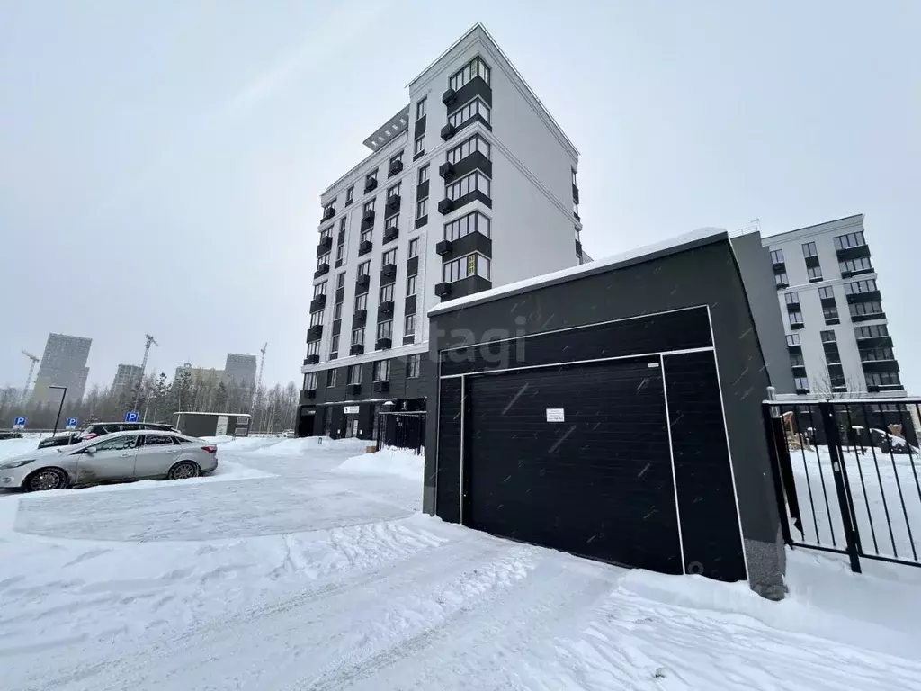 Гараж в Тюменская область, Тюмень ул. Братьев Бондаревых, 1 (17 м) - Фото 1