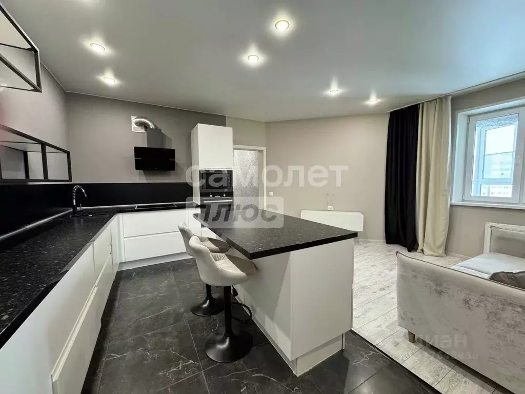 1-к кв. Челябинская область, Челябинск ул. Братьев Кашириных, 131б ... - Фото 2