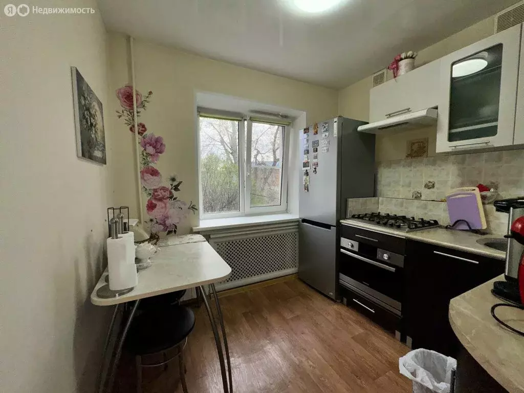 1-комнатная квартира: Волгоград, Пражская улица, 19 (32 м) - Фото 0