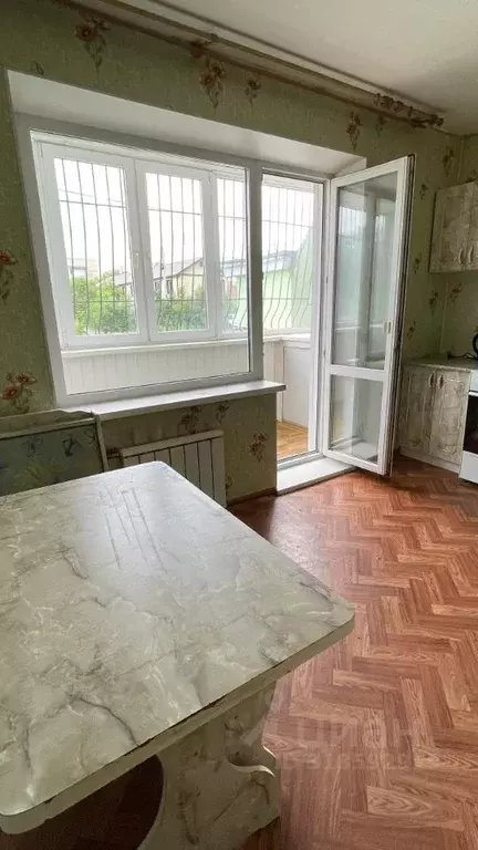2-к кв. Омская область, Омск ул. Дианова, 20к1 (60.0 м) - Фото 0