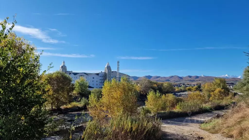 Участок в Кабардино-Балкария, Нальчик Надречная ул. (30.0 сот.) - Фото 0