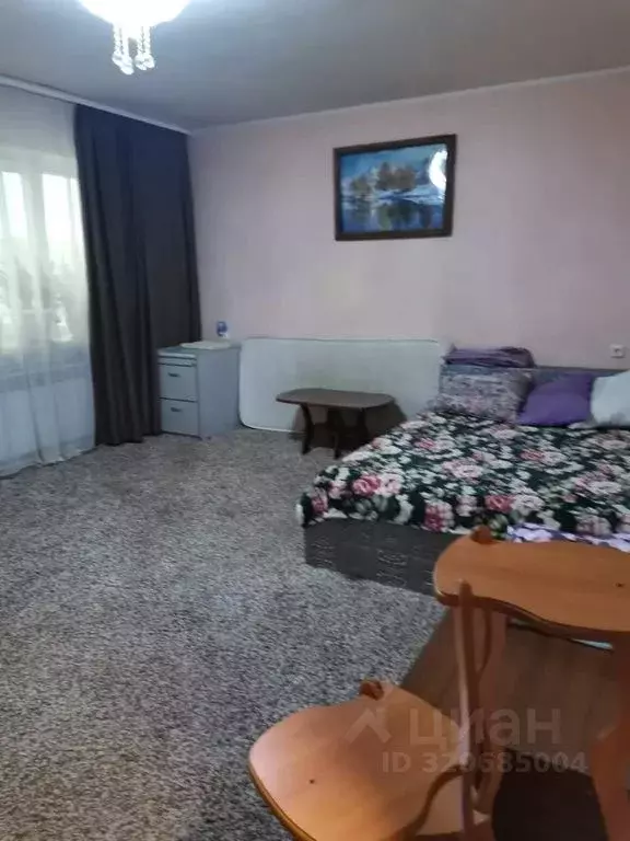 1-к кв. Магаданская область, Ягодное пгт ул. Металлистов, 8 (42.0 м) - Фото 0