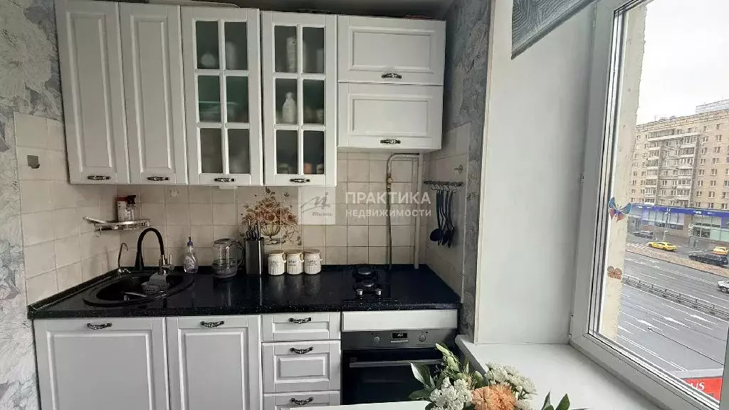 Продается 2-комнатная квартира - Фото 1
