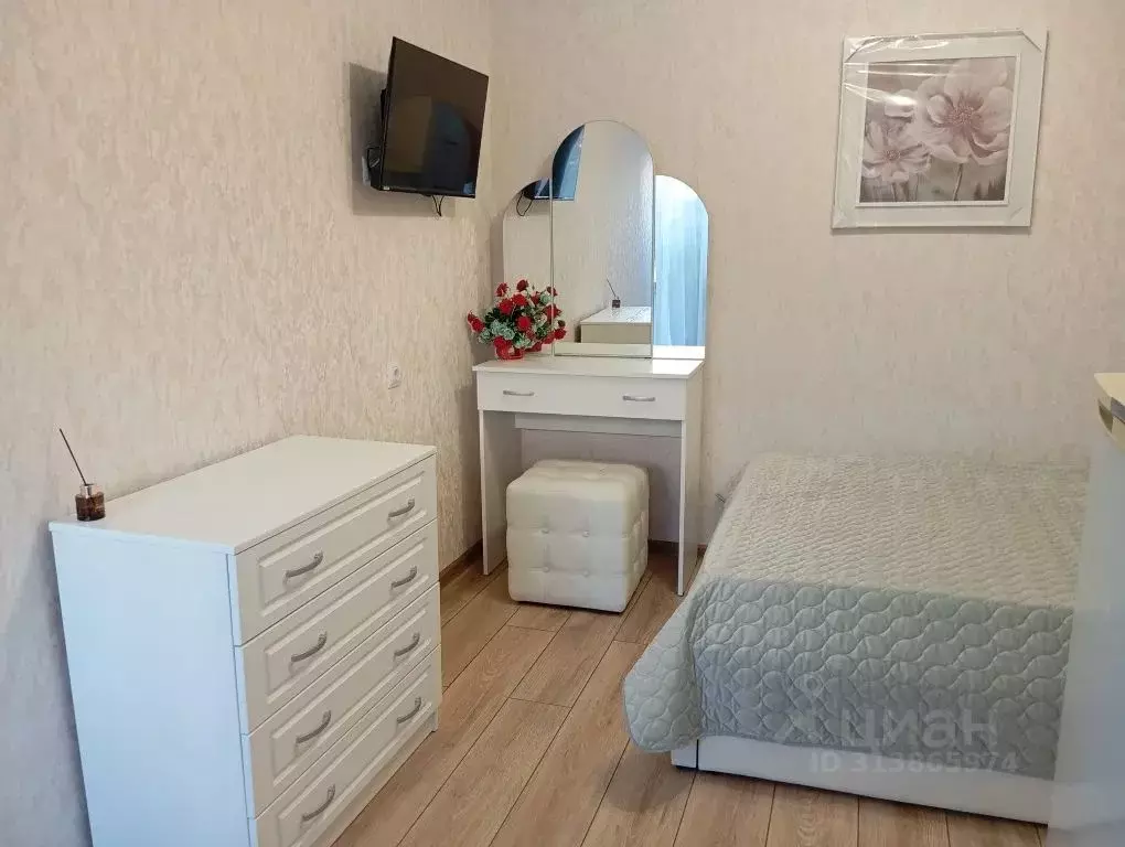 Комната Краснодарский край, Геленджик ул. Дзержинского, 5 - Фото 1