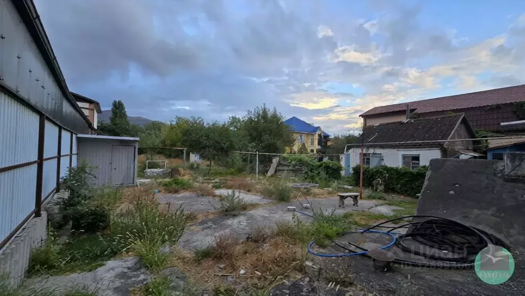 Участок в Краснодарский край, Новороссийск А-290, 6-й км (10.5 сот.) - Фото 2