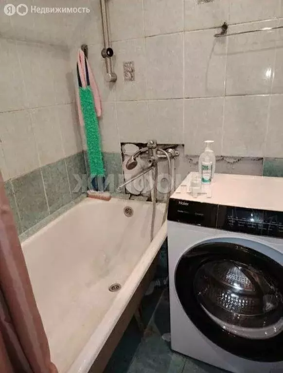 2-комнатная квартира: Абакан, улица Чехова, 76 (45 м) - Фото 1