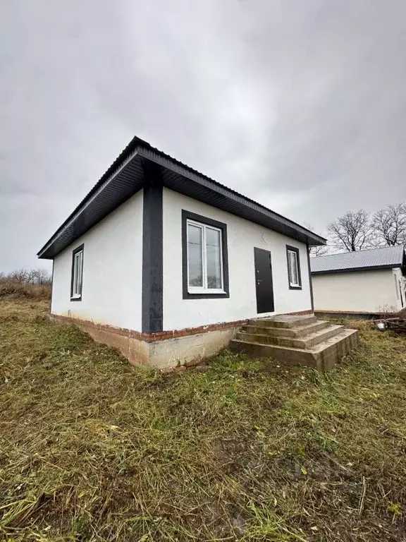 Дом в Башкортостан, Иглинский район, Акбердинский сельсовет, с. ... - Фото 2