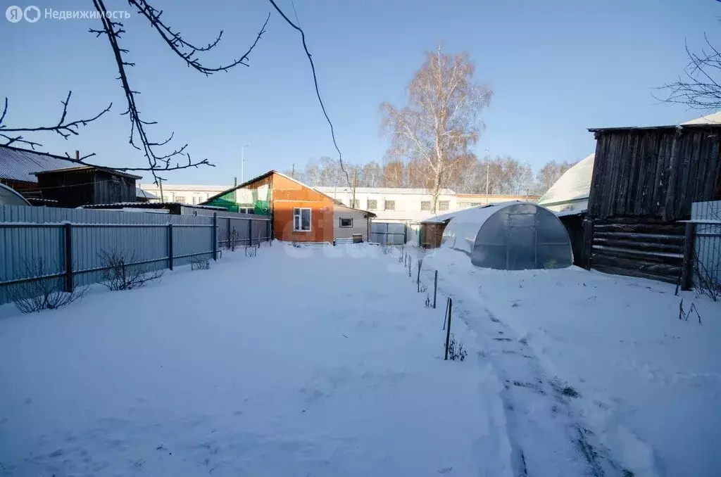 Дом в Ялуторовск, улица Свободы (27.9 м) - Фото 2