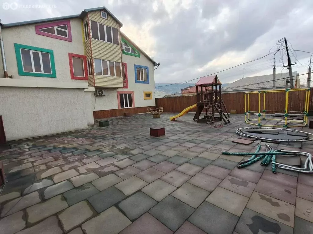 Помещение свободного назначения (1150 м) - Фото 2