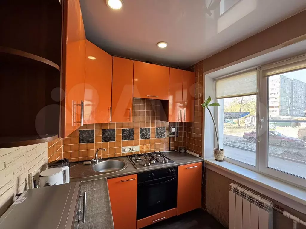 3-к. квартира, 63 м, 1/5 эт. - Фото 1