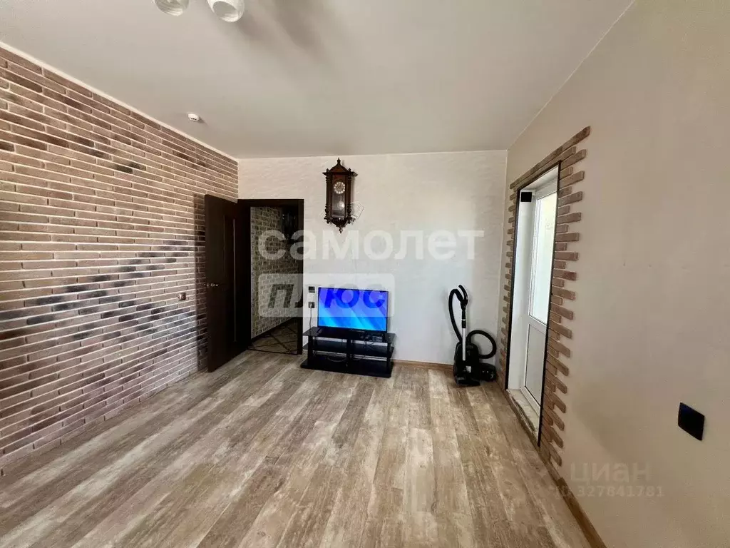 2-к кв. Нижегородская область, Нижний Новгород Бурнаковская ул., 67 ... - Фото 1