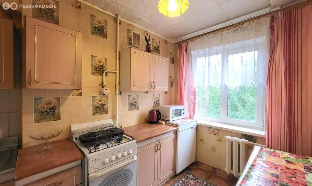 3-комнатная квартира: Омск, проспект Королёва, 16 (59.9 м) - Фото 1