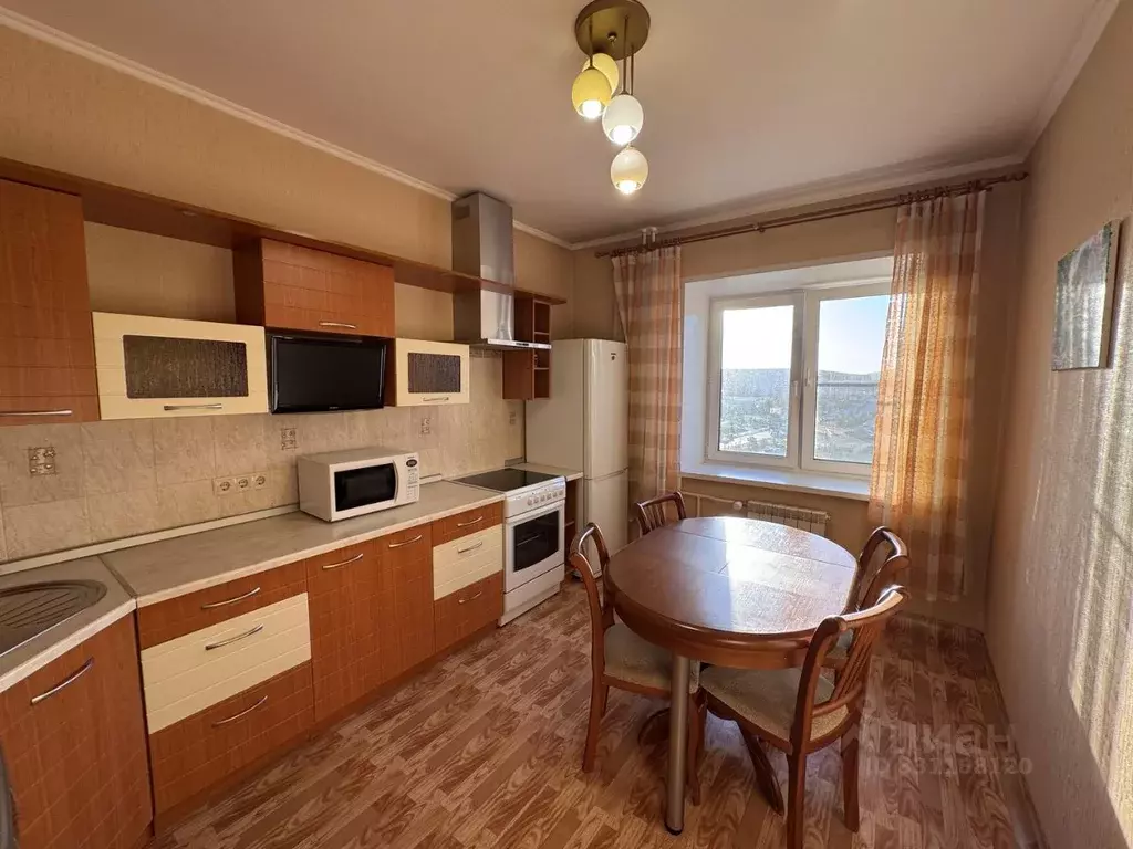 2-к кв. Красноярский край, Красноярск Краснодарская ул., 35 (65.0 м) - Фото 1