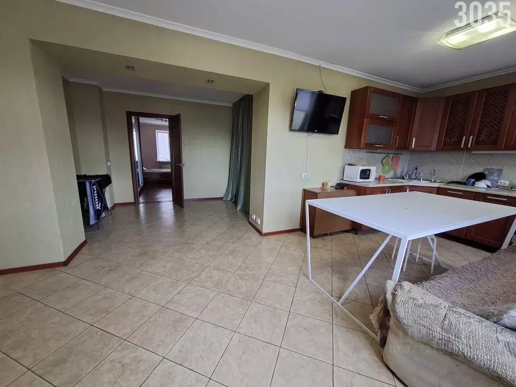 Дом в Краснодарский край, Динской район, Новотитаровская ст-ца ... - Фото 2