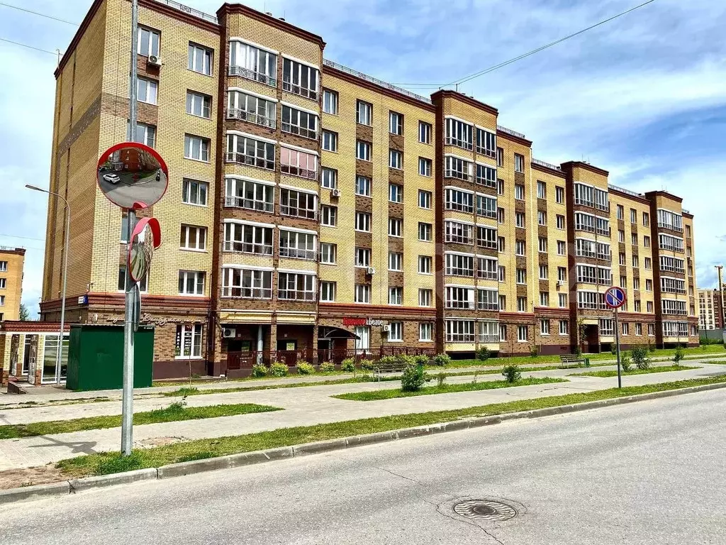 1-к кв. Чувашия, Чебоксары Новый Город мкр, ул. Новогородская, 15 ... - Фото 0