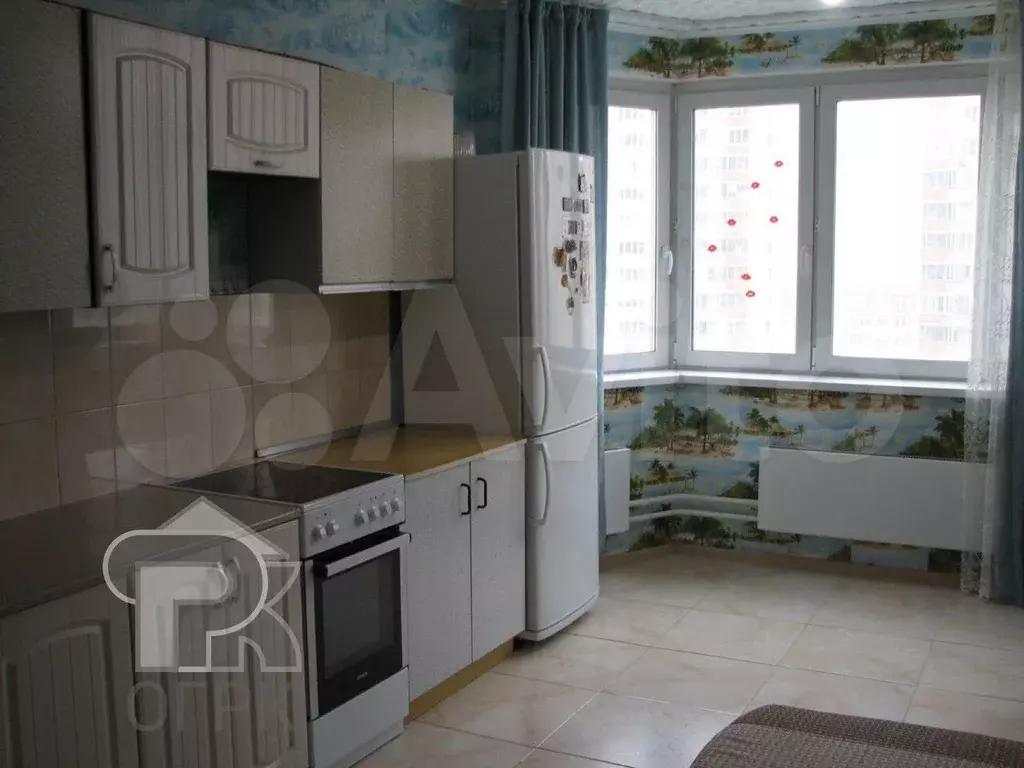 2-к. квартира, 60 м, 8/24 эт. - Фото 1