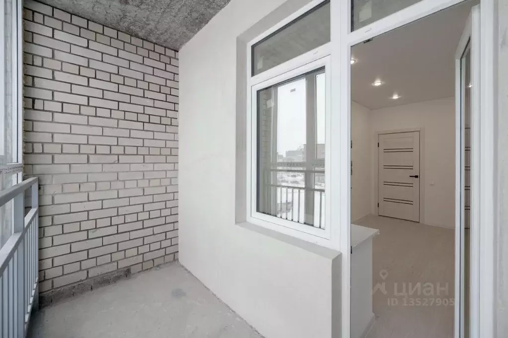 3-к кв. Кировская область, Киров ул. Капитана Дорофеева, 22 (56.7 м) - Фото 1