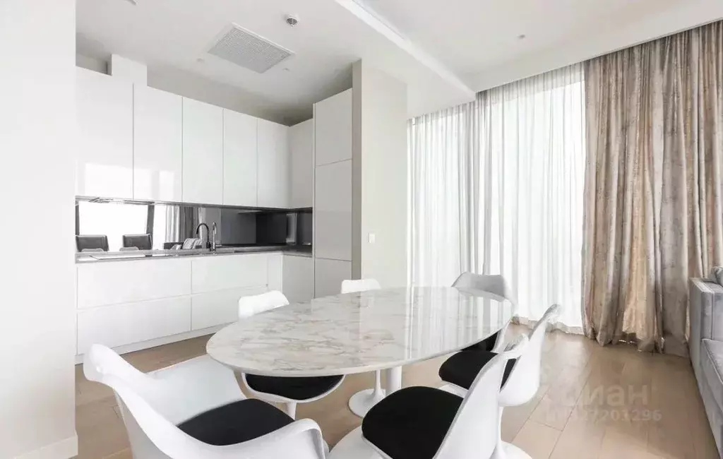 3-к кв. Москва 1-й Красногвардейский проезд, 22с2 (100.0 м) - Фото 2