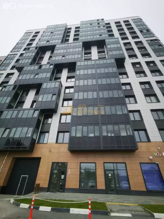 Квартира-студия: Южно-Сахалинск, проспект Мира, 381 (34.2 м) - Фото 1