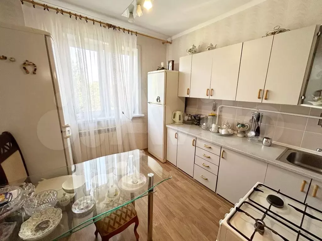 3-к. квартира, 64,3 м, 5/5 эт. - Фото 0
