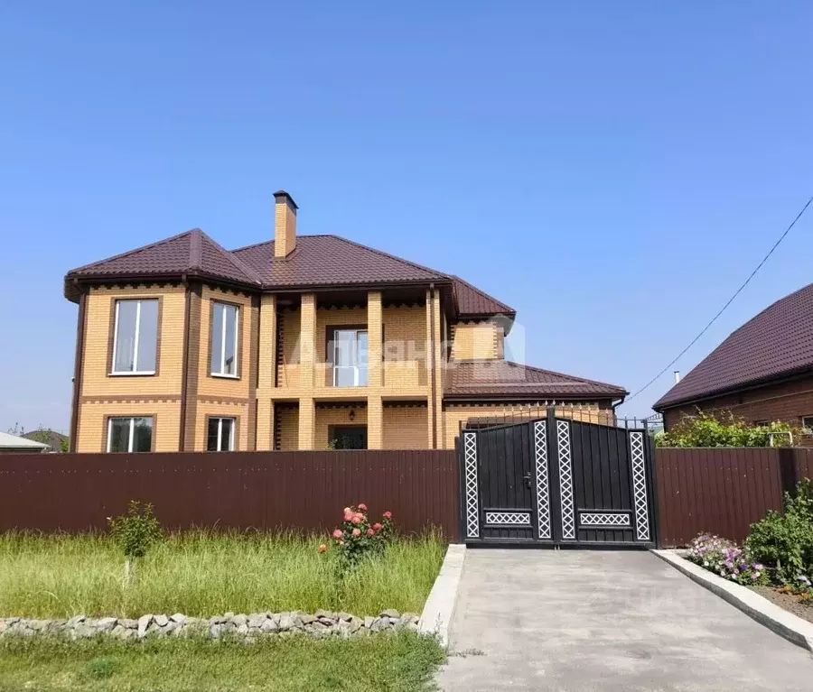 Дом в Ростовская область, Цимлянск ул. Максима Горького (281 м) - Фото 2