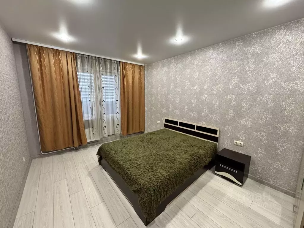 2-к кв. Волгоградская область, Волгоград ул. Героев Тулы, 7 (61.3 м) - Фото 0