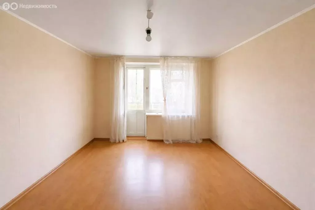 3-комнатная квартира: Стерлитамак, улица Худайбердина, 145 (67.4 м) - Фото 2