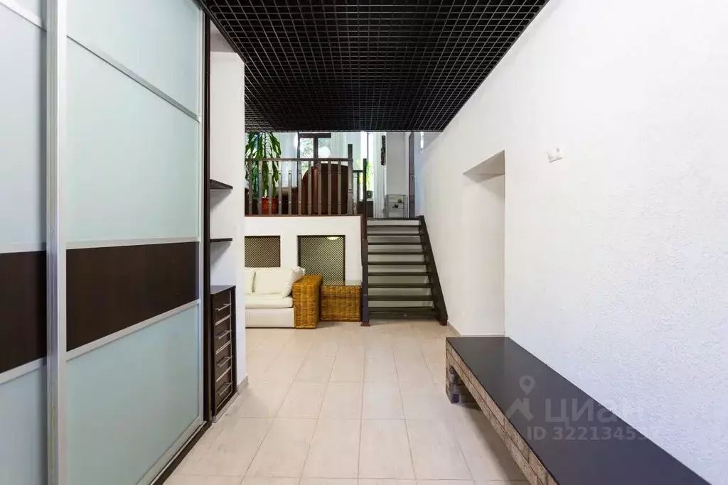 Дом в Московская область, Талдом ул. Молодежная, 25 (450 м) - Фото 1