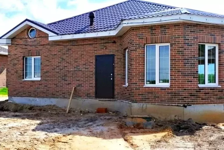 Дом в Ростов-на-Дону, Особенная улица (105 м) - Фото 0