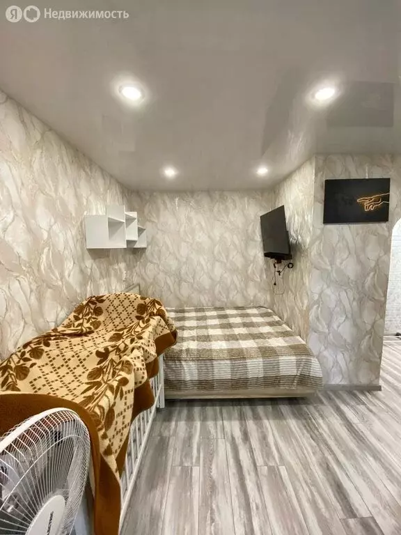 1-комнатная квартира: Киров, Ленинский район, Комсомольская улица, 27 ... - Фото 1