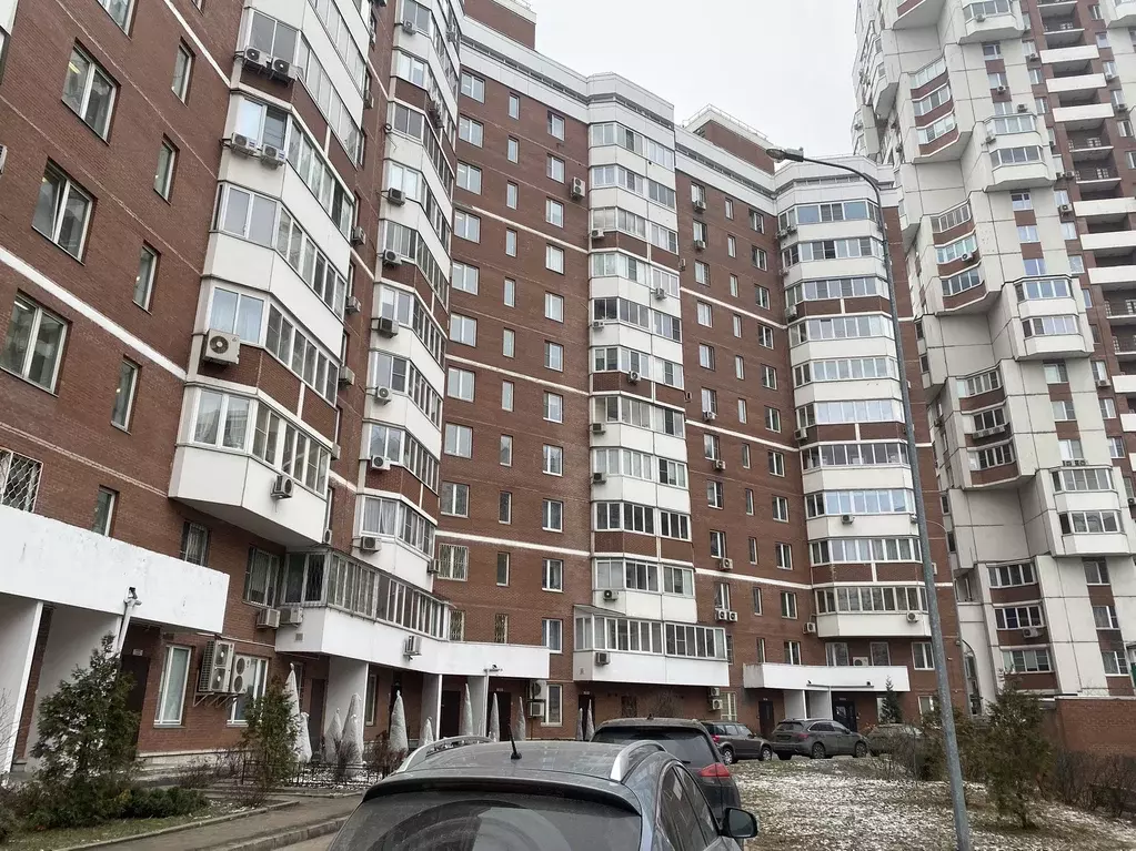 Продаётся 2-к квартира, 76 м - Фото 0
