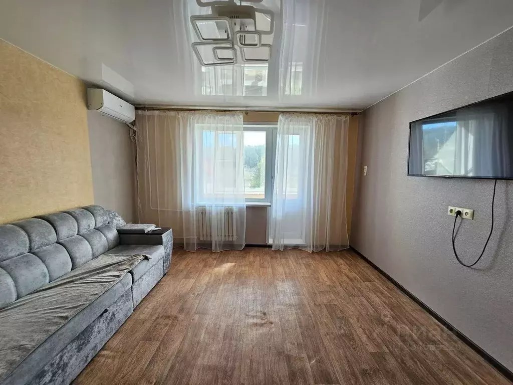 2-к кв. Марий Эл, Волжск ул. Кабанова, 7 (49.0 м) - Фото 1