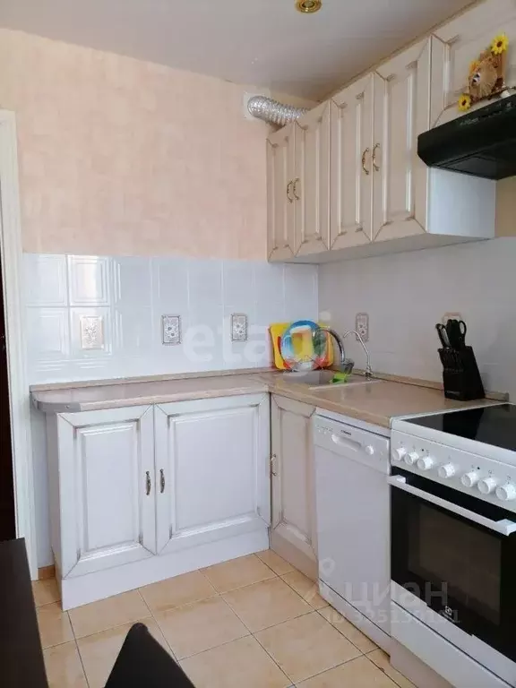 4-к кв. Тюменская область, Тюмень Восточный мкр, ул. Моторостроителей, ... - Фото 1