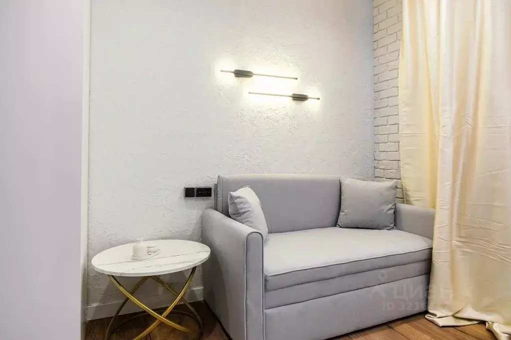 Студия Свердловская область, Екатеринбург ул. Чайковского, 84к1 (15.0 ... - Фото 0